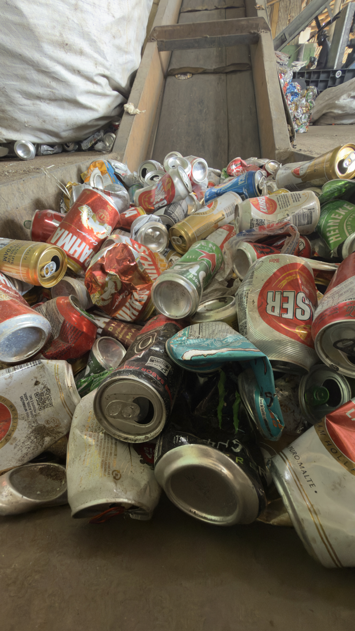 Latas de alumínio